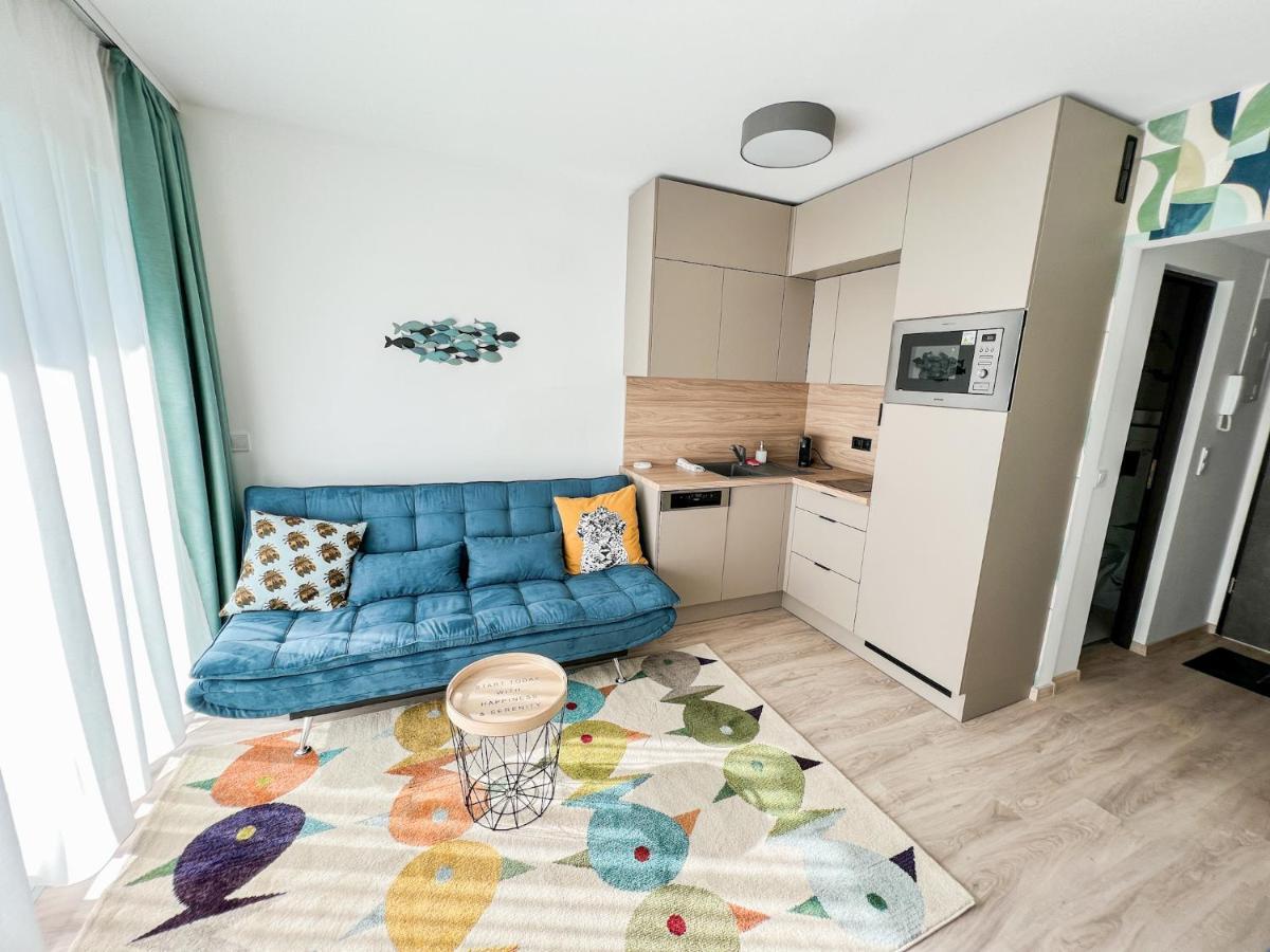 Villa Bauhaus Wellness Apartments 207 - Petiteplage Siófok Zewnętrze zdjęcie