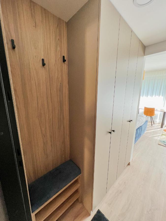 Villa Bauhaus Wellness Apartments 207 - Petiteplage Siófok Zewnętrze zdjęcie